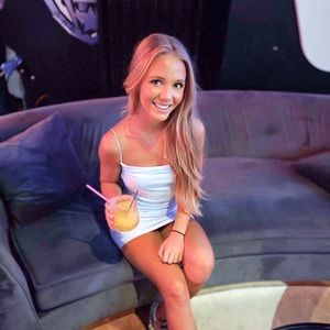 Meet your Posher, Keily